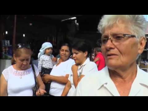 فرار مردم ونزوئلا به کلمبیا برای خرید غذا