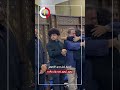 انهيار نجل مدير التصوير تيمور تيمور في عزاء والده