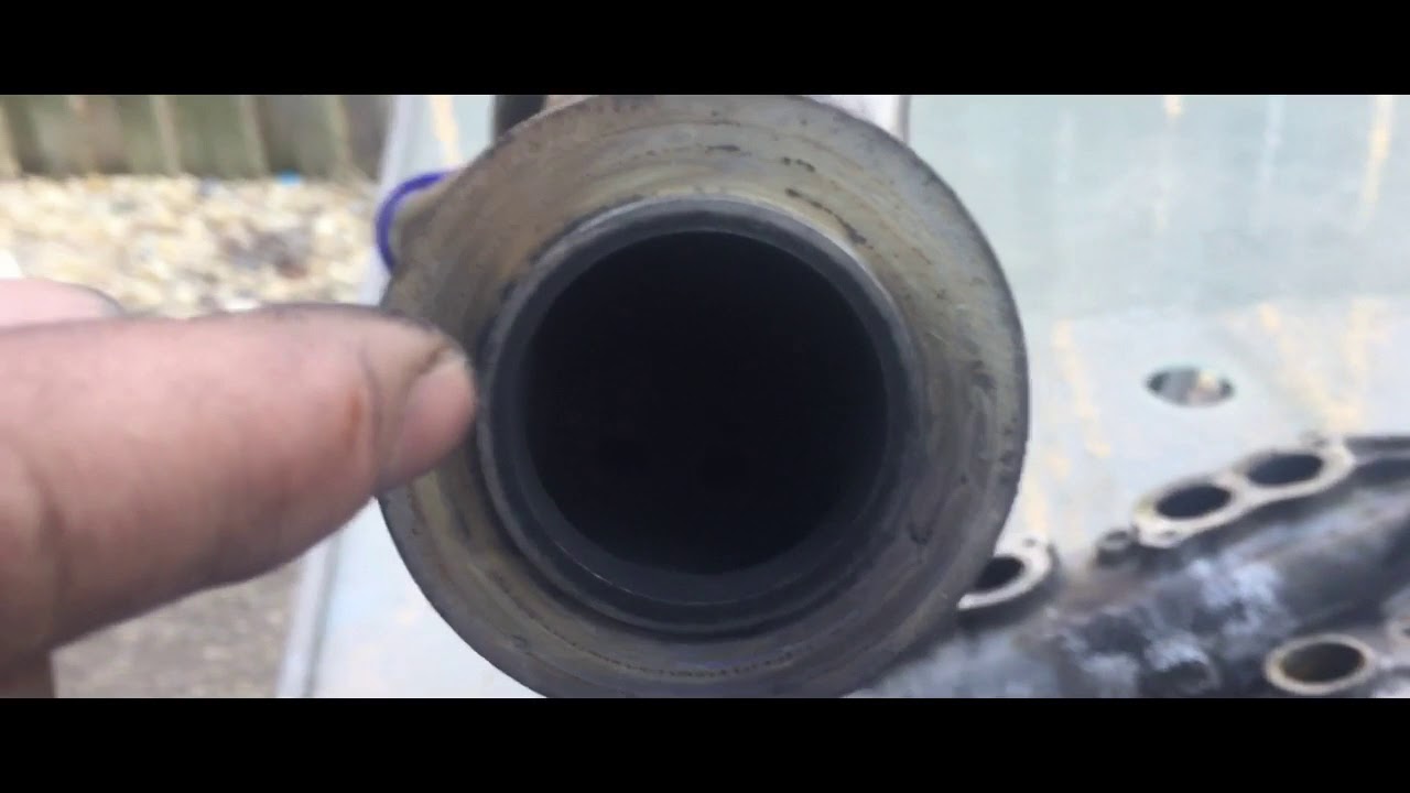 La anulación de la egr cooler de un motor 6.0 Ford