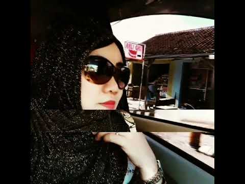 Uda jo urang lain