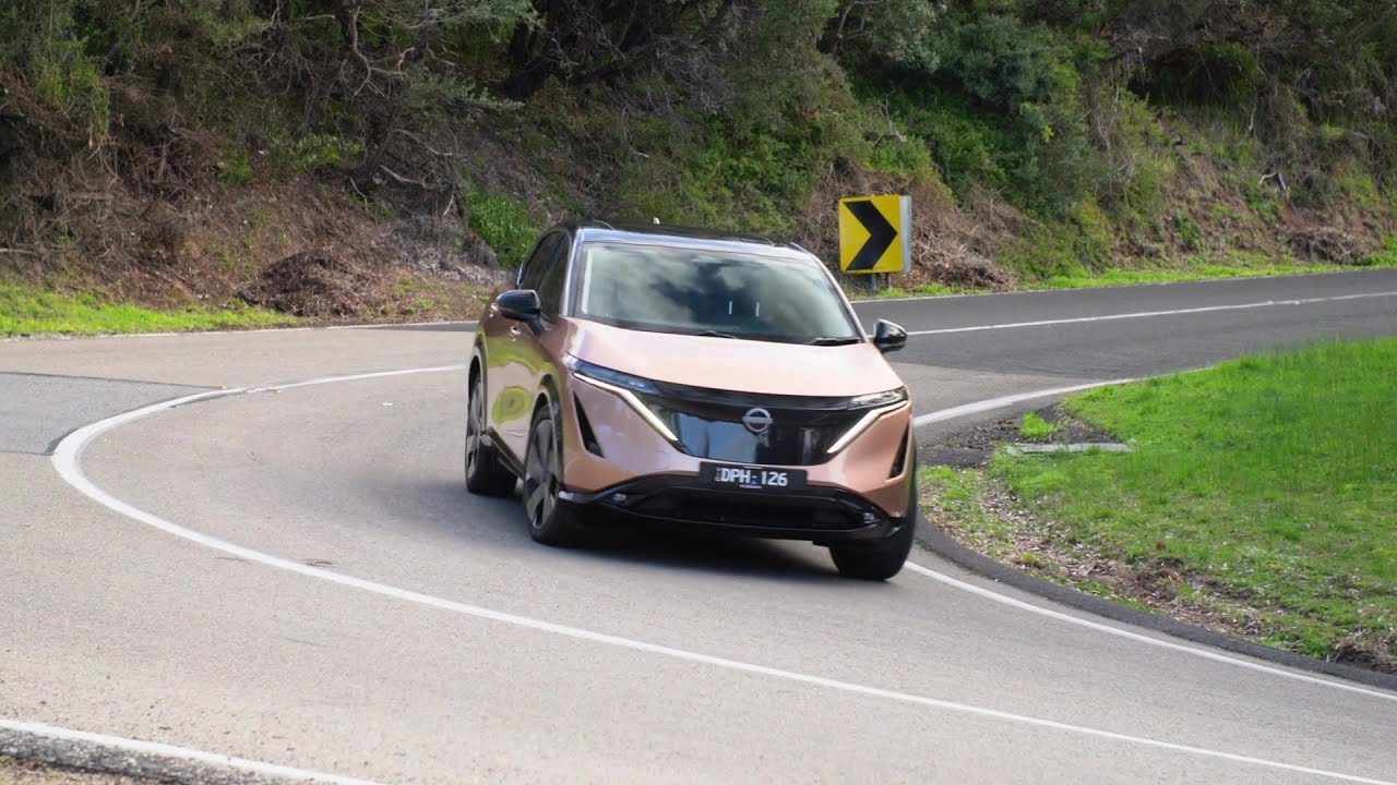 New Nissan Ariya Evolve Driving Video