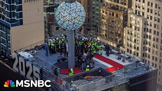 Celebrity Countdown to 2025: Final preparations underway in Times Square Wealth