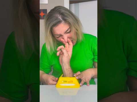 She was surprised by what was inside the instant noodle packet.