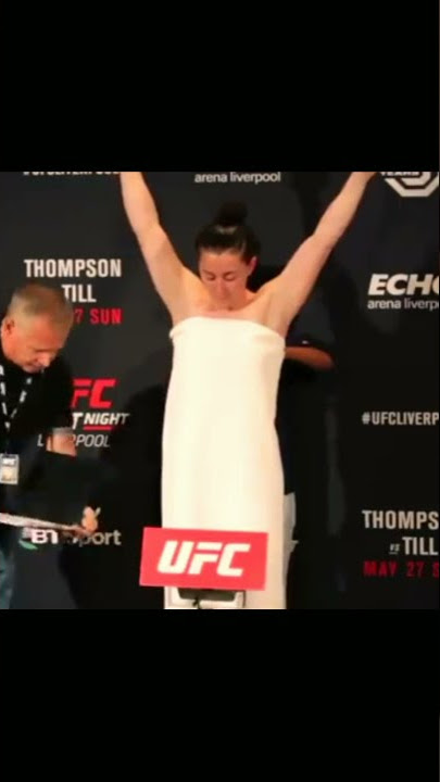 Sesi Timbang Badan UFC Wanita, Ada Yang Ngintip 😀😃😃