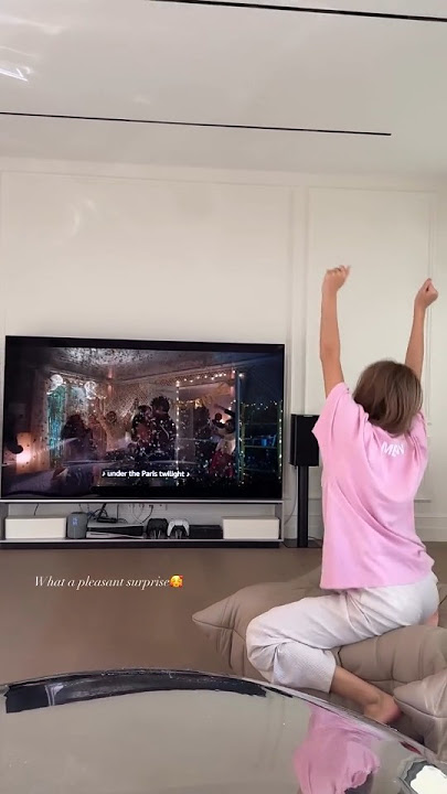 LISA reaction to 'Moonlit Floor (Kiss Me)' playing in The Summer I Turned Pretty Season 3