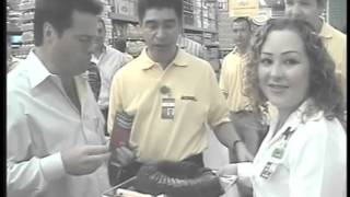 Inauguración Bodega Aurrera 2005