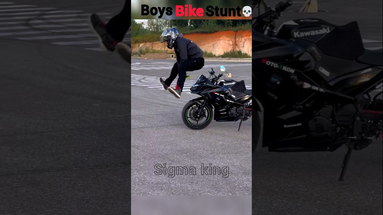 Girls Vs Boys Bike Stunt 