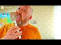 У ВРАЧА ПРОЦЕДУРА НЕ ПРИЯТНАЯ. ВКУСНЫЙ ДЕСЕРТ, НО ЛУЧШЕ УЖ СНИКЕРС.
