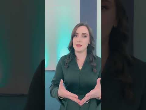 تكريم الفنانة ولاء الجندي في حفل جائزة الأمير عبدالله الفيصل للشعر العربي