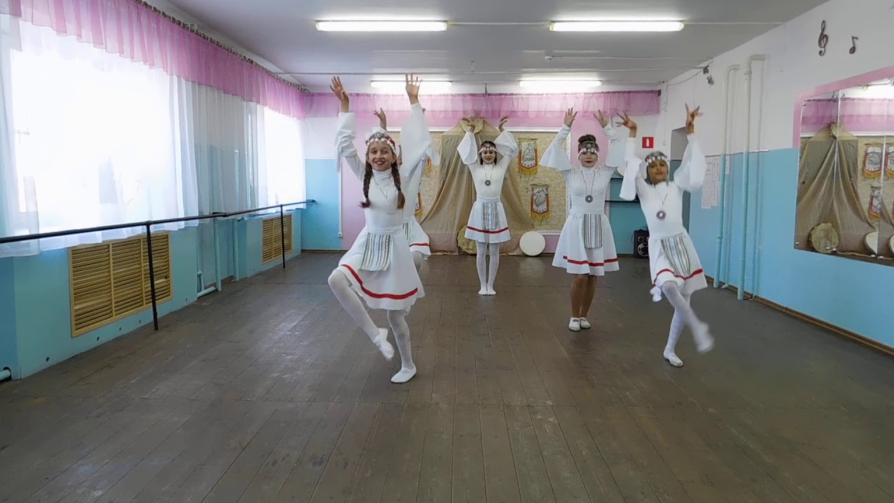 279 Ансамбль Лапушки танец Оленята