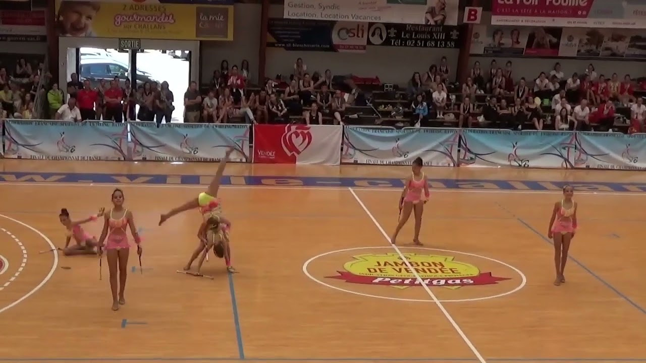 CHIMILIN Équipe cadette n1 twirling bâton, championnes de France 2022,