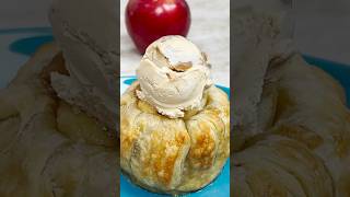 Baked apple pie cups