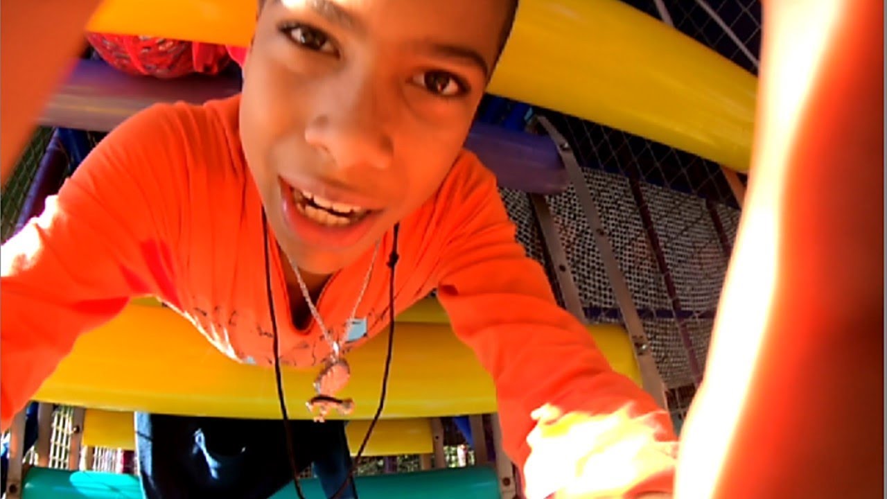 Kids Take Over Camera At Bush Gardens' Sesame Street Safari Of Fun!