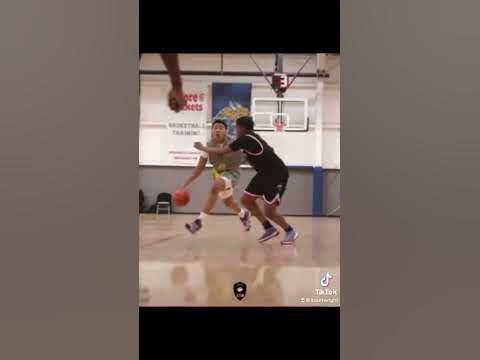 Class of 2027 6’5” guard Cameron Barnes - YouTube