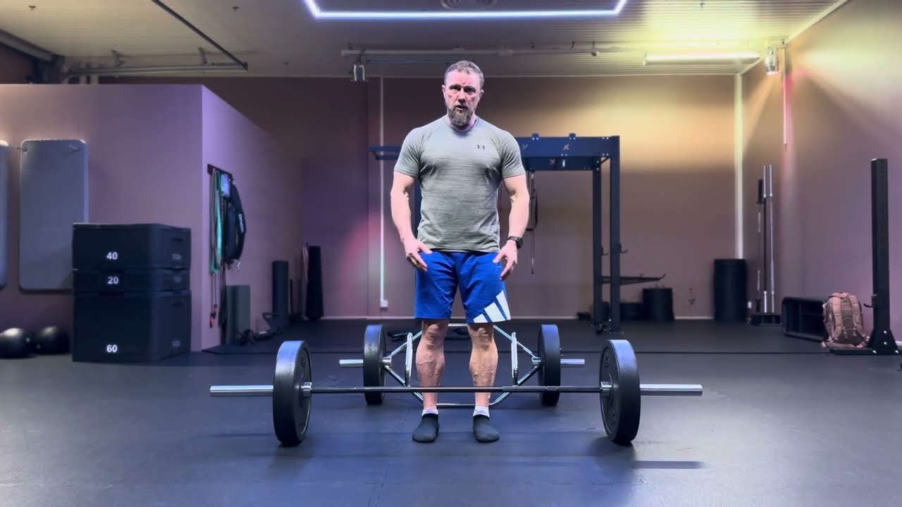 Maastavedon tekniikka. Mihin kiinnittää huomiota ja onko trap bar parempi vaihtoehto kuin tanko?