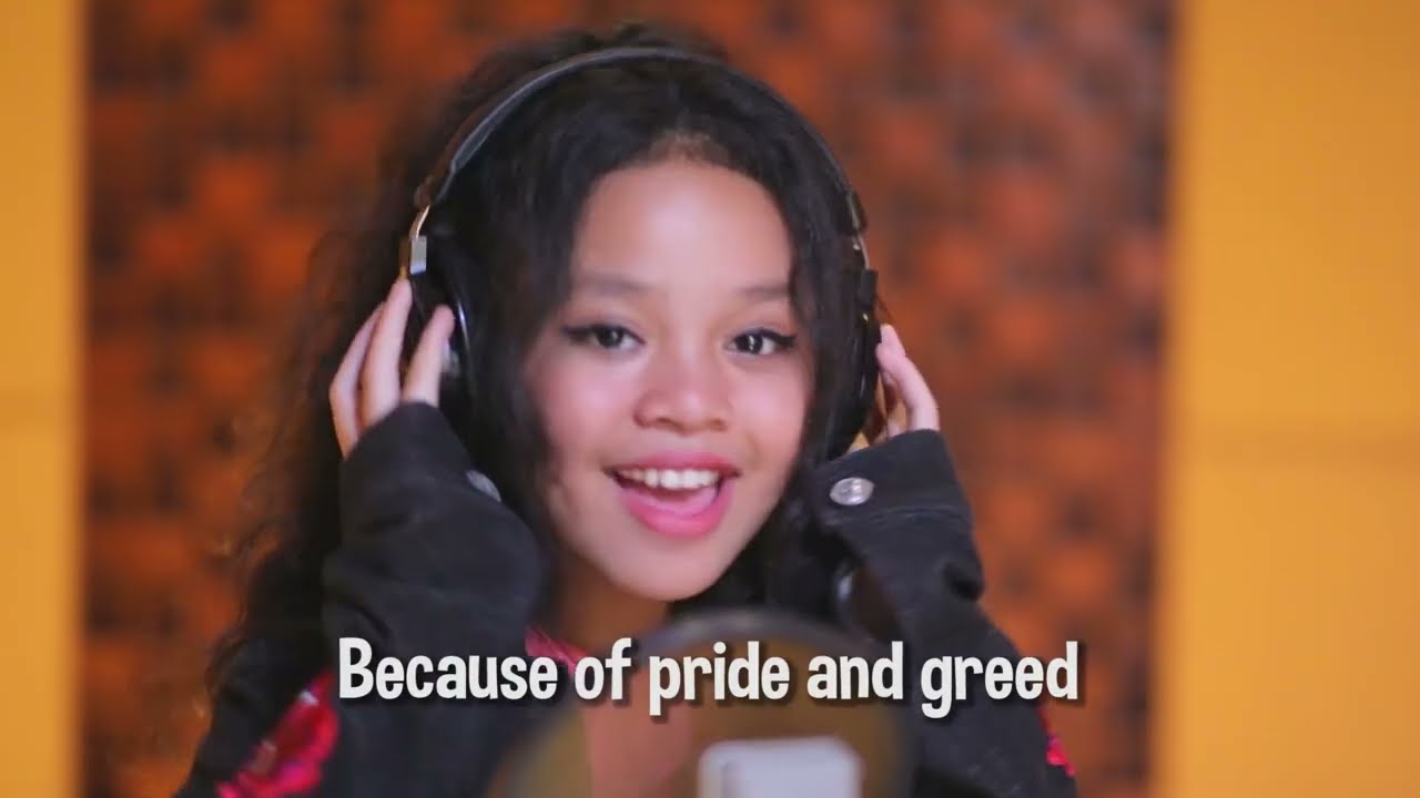 I AM YOUR BEST FRIEND - KIKO IN THE DEEP SEA | ORIGINAL SOUNDTRACK MUSIC VIDEO | BY ROMARIA