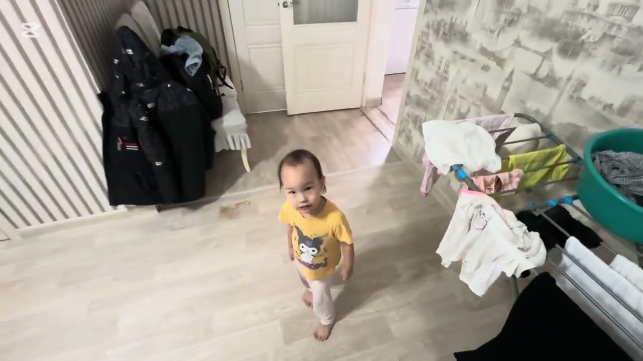 Мені қорқытып жүр🫣