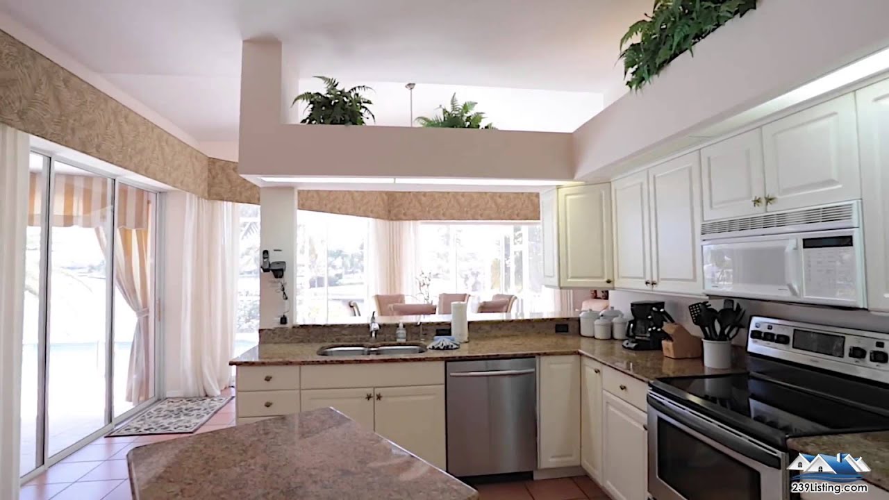 373 Colonial Ave, Marco Island, FL 34145