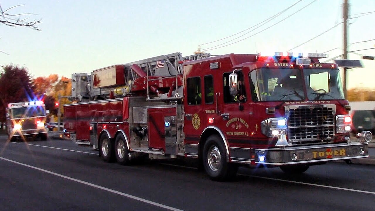 Wayne Fire Department NEW Tower 1 And Engine 12 Responding 11318