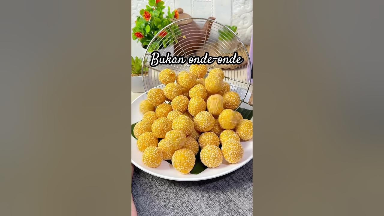 Bola bola labu kuning #olahanlabukuning #labu #cemilan Bola bola labu kuning #olahanlabukuning #labu #cemilan