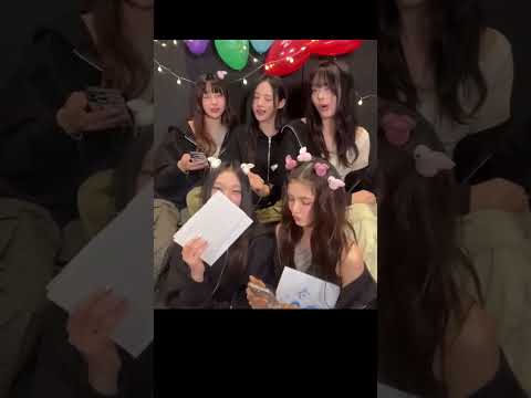 hanni is very strict 😂😂😂  #newjeans #hanni #danielle #hyein #minji #haerin #ador #kpop