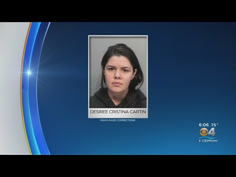 Video: Lærer Desiree Christina Cartin Rodríguez Anklaget For å Ha Hatt Sex Med En Mindreårig Student