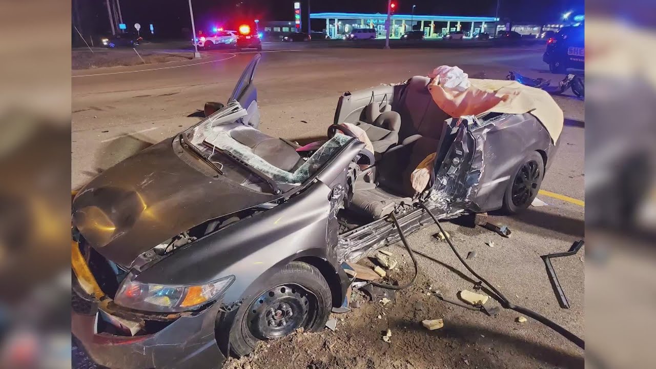 Two injured in Roscoe crash on Hwy 251