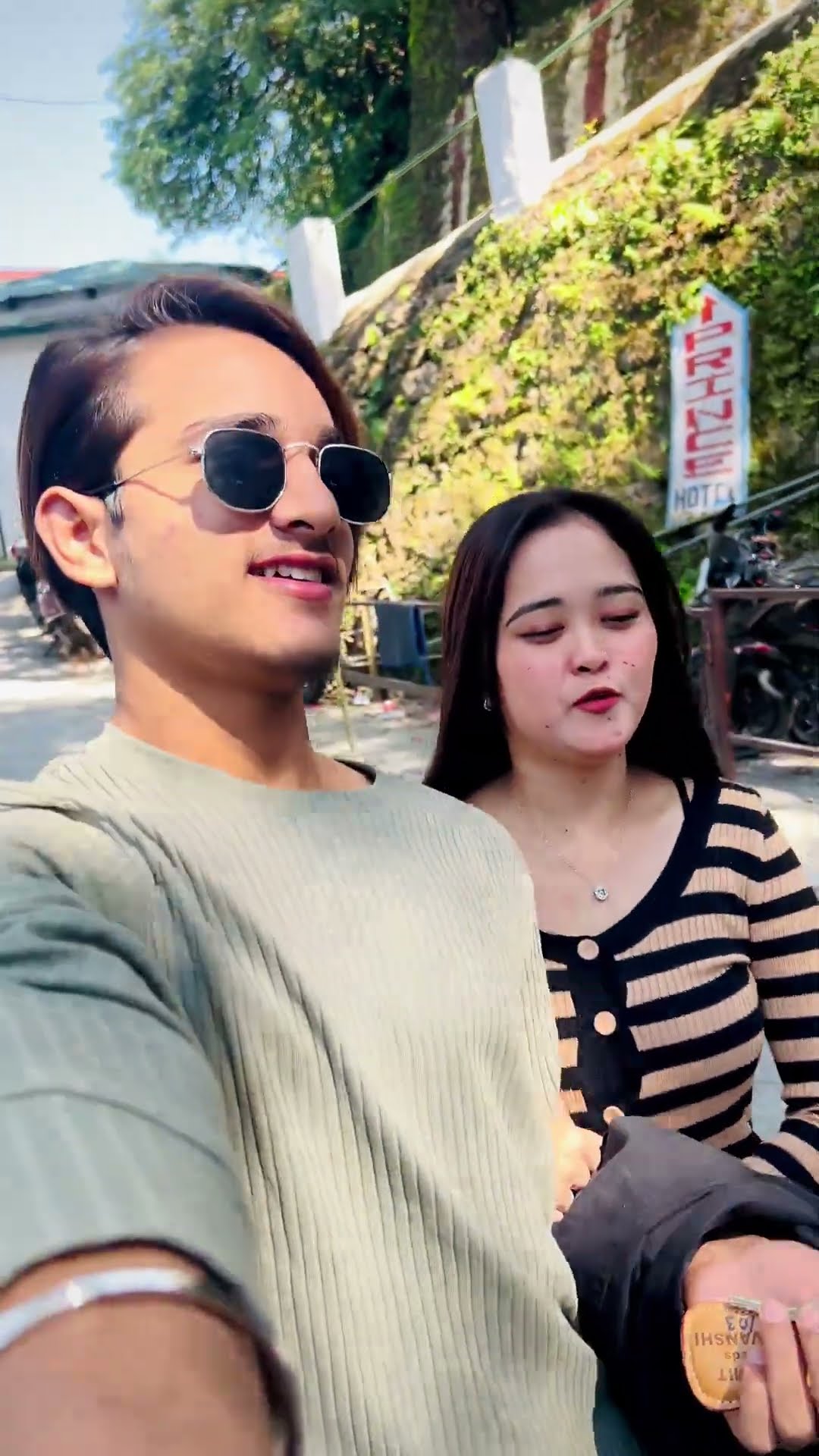 Guudu ne Itne saari video bana li ? #suhailabbasi500 #minivlog #sanayaa_sameer_24 #hindisong #❤️