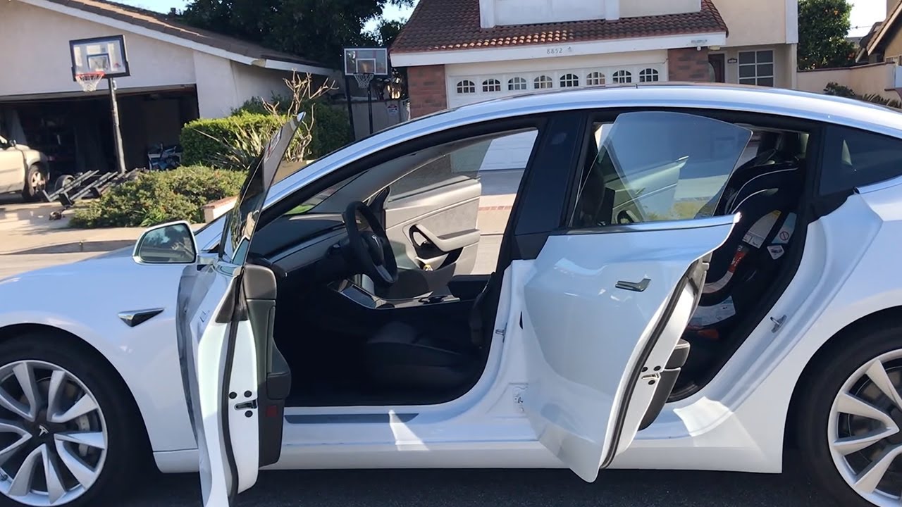 Watch Before You Decide To Tint Your Tesla Model 3 Youtube