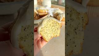 Lemon Poppy Seed Muffins ๐ juliemarieeats.com #muffinday #lemon Lemon Poppy Seed Muffins ๐ juliemarieeats.com #muffinday #lemon