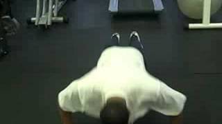 47-Year Old Does 80 Push Ups in 1 Minute