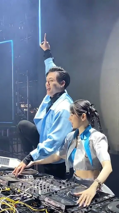 Khoảnh khắc Anh Áo Đen trình diễn cùng DJ Mie | Anh Áo Đen #shorts