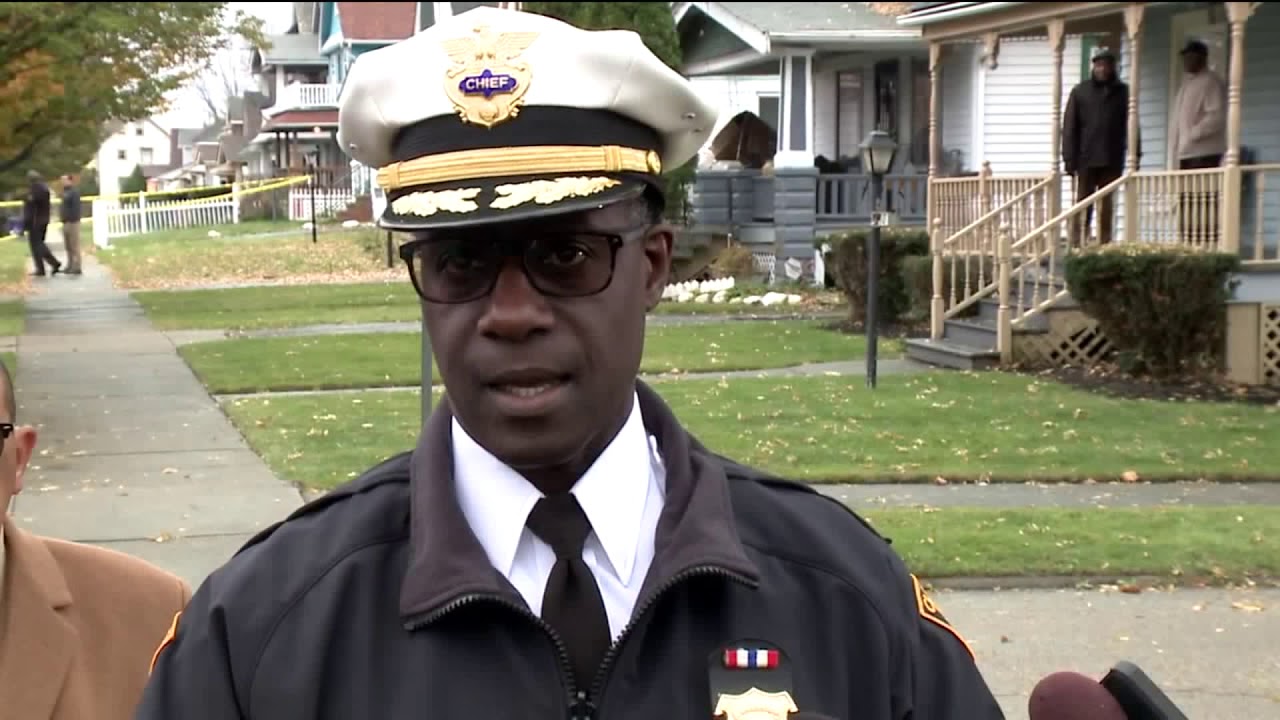 Police ask public for help after city worker was shot by suspect - YouTube