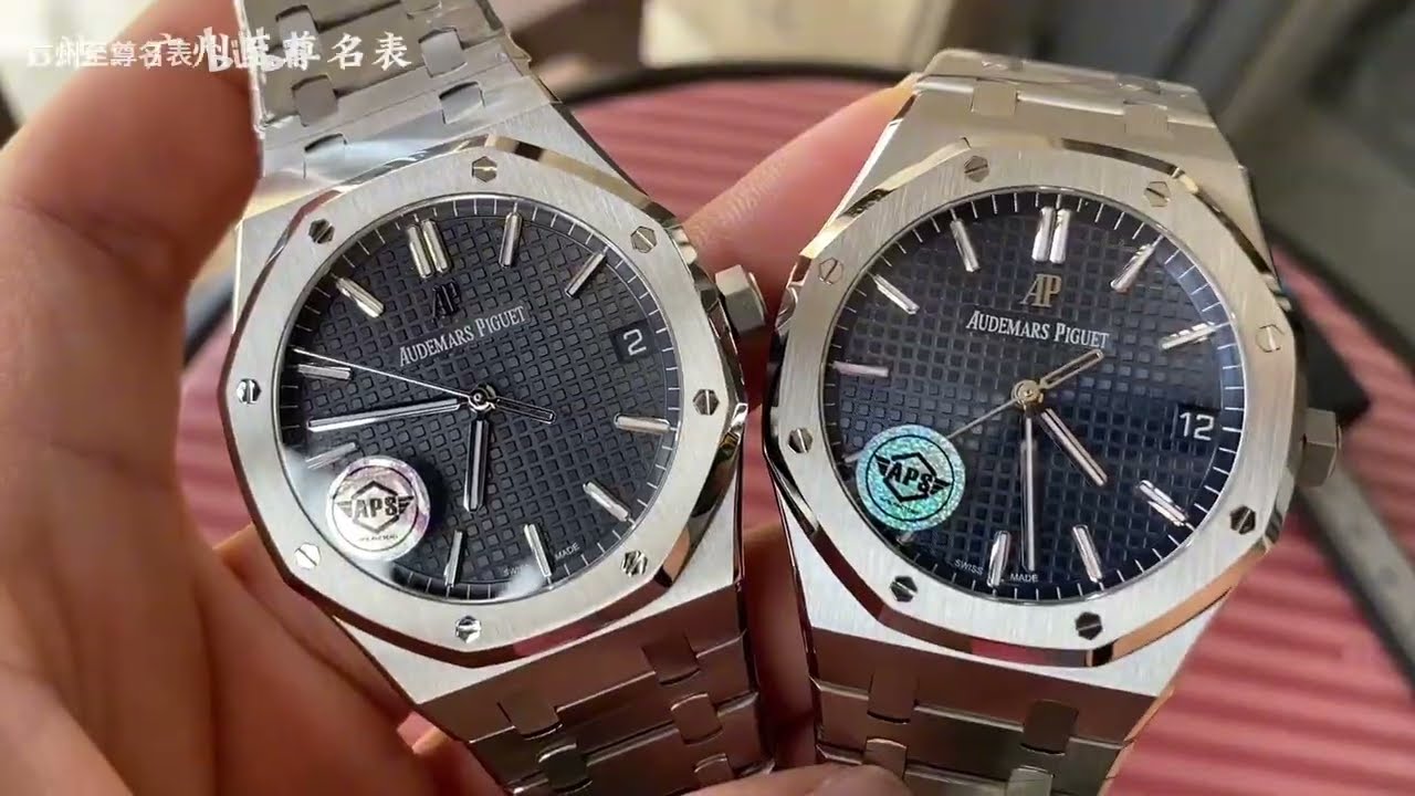 The “Ultimate Edition” 15500 Blue from APS looks much better this time around  The dial effect is pe