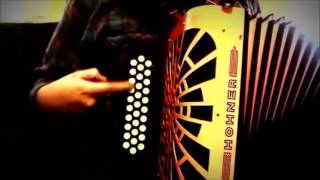 Video thumbnail of "voz de mando la gorda y la flaca instruccional facil acordeon principiante sol"