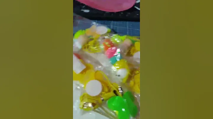 This toy made my cat OBSESSED! 😻   Toys for Cats