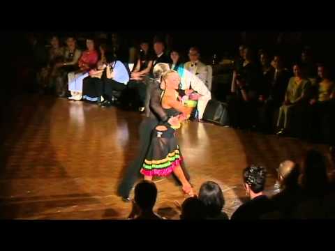 Ricardo Cocchi - Yulia Zagoryuchenko // Samba // 2012 // WSSDF