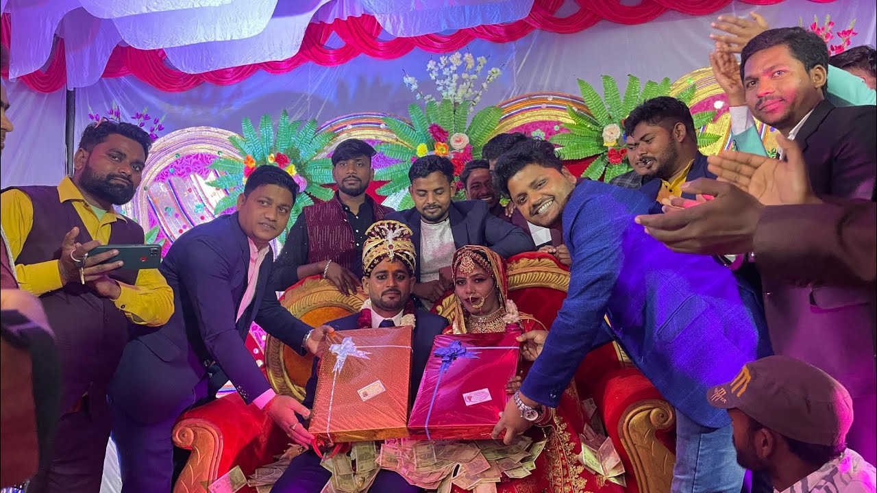 MR चंद्रेश कुमार जी की शादी में ALL RD LDD साहब का जलवा नोट उड़ाते हुए शादी की बधाई देते हुए GALWAY🎉