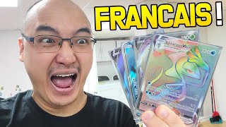 MA PREMIÈRE OUVERTURE DE CARTE POKÉMON EN FRANÇAIS (je suis trop chanceux) !