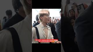 Jimin Came To The Airport To Serve .