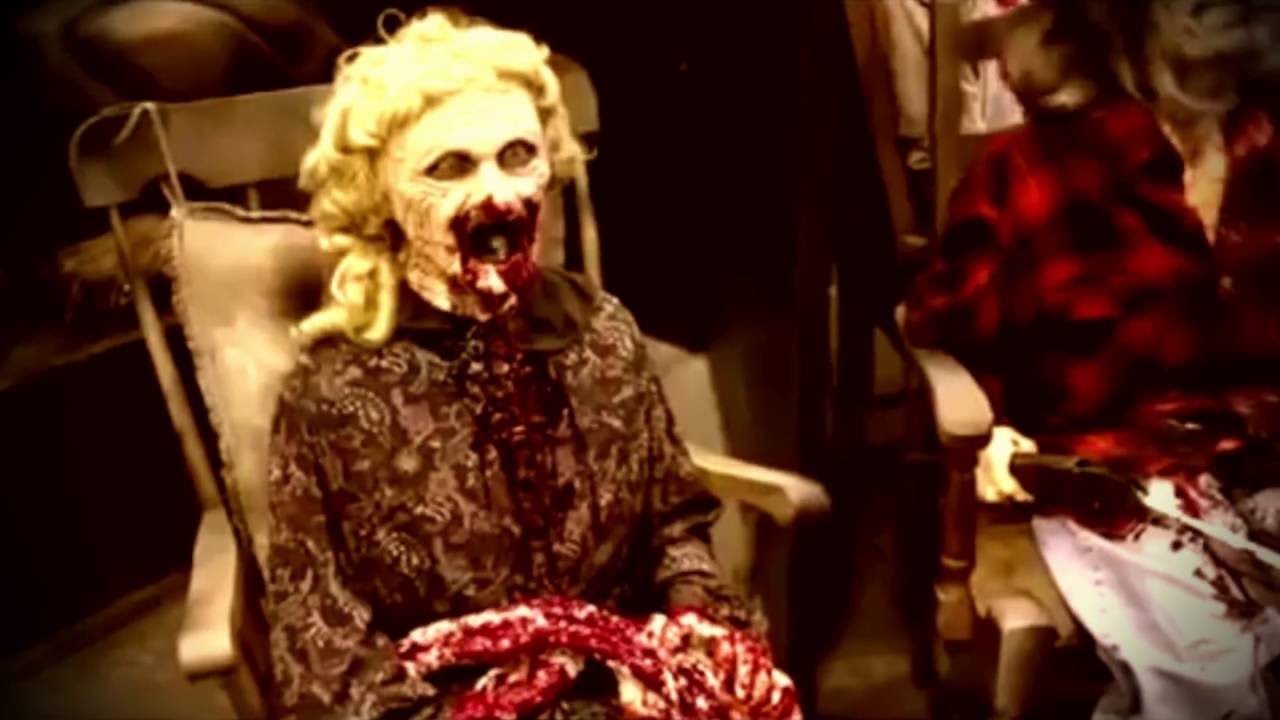 Ma - Rocking Zombie Grandma Prop