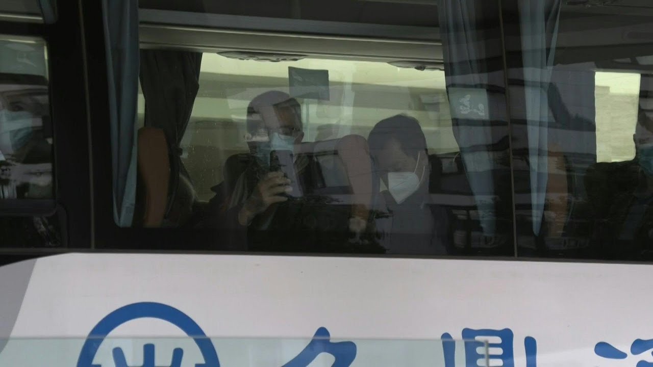 WHO experts leave Wuhan quarantine to start virus probe | AFP
