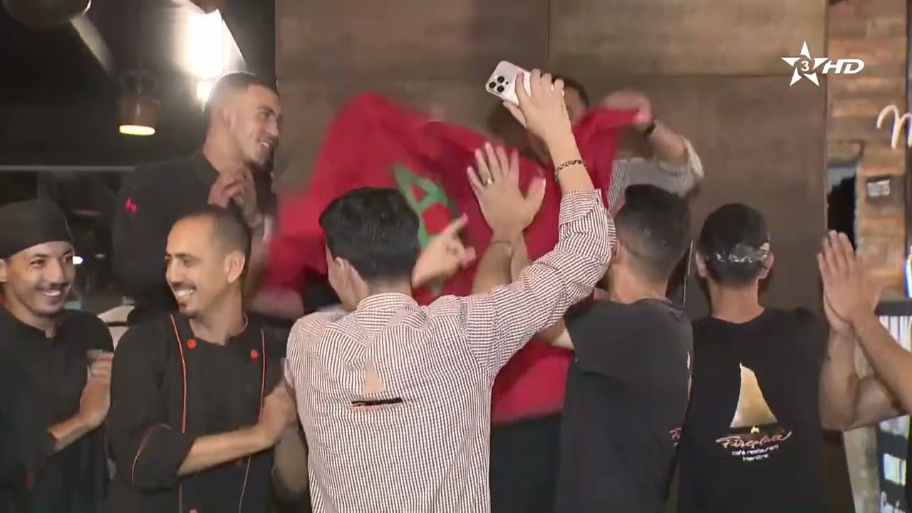 🎥| بالرباط أجواء فرحة الجماهير المغربية بعد تحقيق المنتخب الوطني المغربي للقب كأس العالم U20