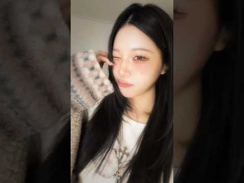 럽럽럽 ㅈㅐ유행이 너무 좋은 아지매 💖+쿨톤 코스프레,,