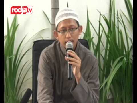 ceramah-agama-islam:-sifat-shalat-nabi-muhammad---bagian-ke-2:-praktik-(ustadz-badrusalam,-lc.)