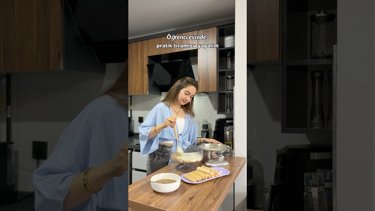 Pratik tiramisu yapalım 🌸 reklam*yok #tiramisu #tatlı #tatlıtarifleri #pratiktarifler #pratiktatlı Pratik tiramisu yapalım 🌸 reklam*yok #tiramisu #tatlı #tatlıtarifleri #pratiktarifler #pratiktatlı