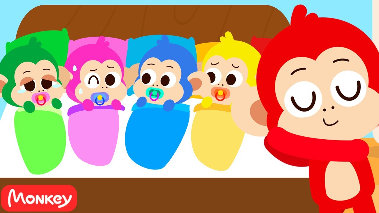 Rolling Down the Bunk Bed Slide 🔴🟠🟡🟢🔵🟣 Colors for Kids | Monkey Junior Play & Learn