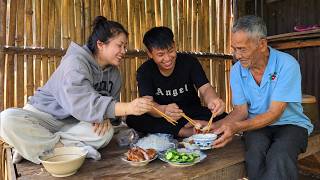 The Happiest Family Meal an 87-Year-Old Grandpa Has Had in His Entire Life
