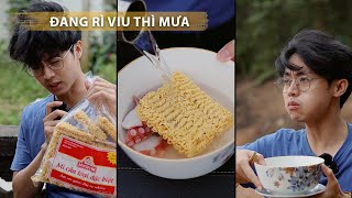 Đang "rì viu" thì mưa.