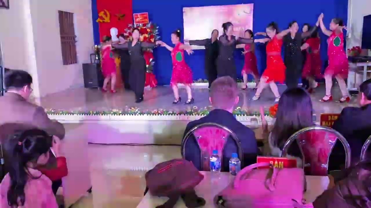 Gl tại tổ 8 bài cha cha chúc xuân